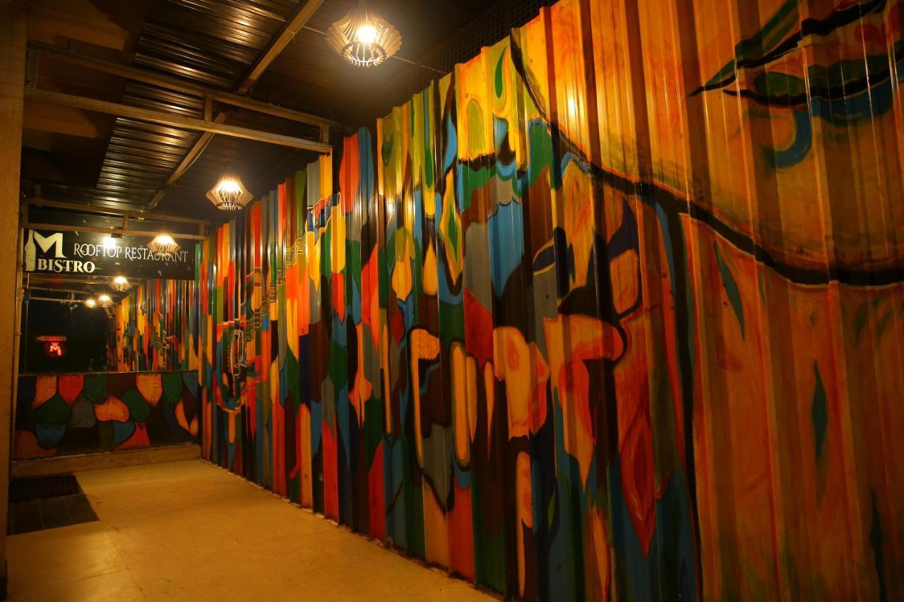 Hotel Maruthi Inn Nirmal  외부 사진